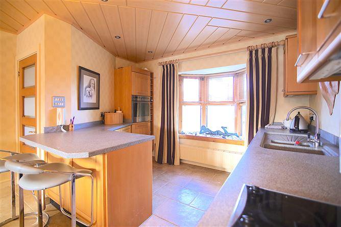 40, Howth Road, Furry, Dublin 5, historical listing image 6