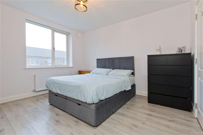 7 Rathborne Rise, Ashtown, Dublin 15, historical listing image 6