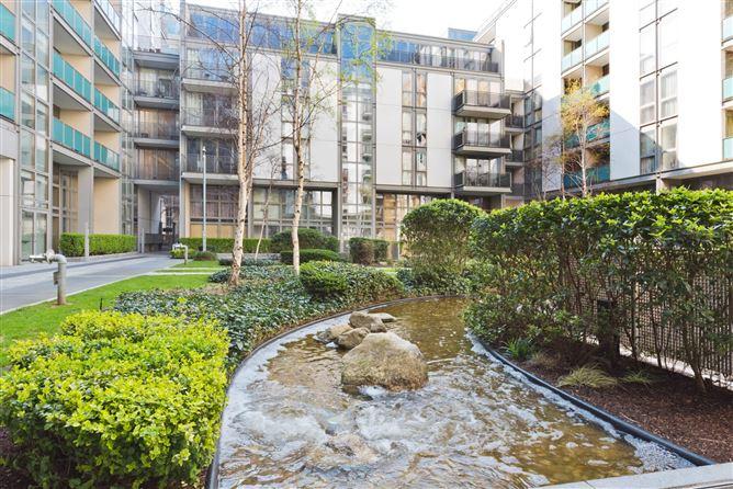 96 Kirkpatrick House, Spencer Dock, IFSC, Dublin 1, historical listing image 1