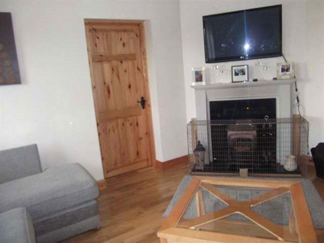 4 Greenhills Drive, Knockgrohery, Roscommon, Co. Roscommon, historical listing image 4