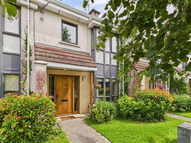 8 Colliers Brook, Tullamore, Co. Offaly, historical listing image 1