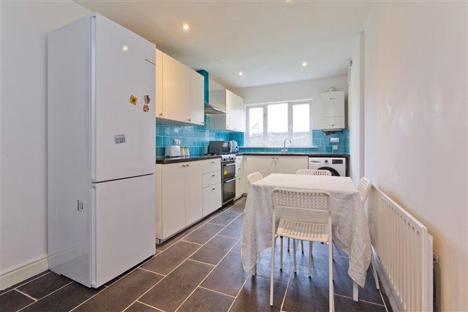 1 Liffey Dale, Liffey Valley Park, Lucan, Co. Dublin, historical listing image 6