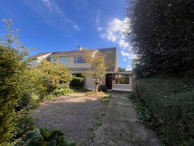 Thoer, 34, Quinn S Road, Dublin 18, historical listing image 2