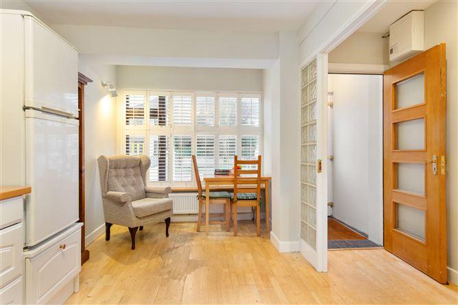 19A Gledswood Avenue, Clonskeagh, Clonskeagh, Dublin 14, historical listing image 2