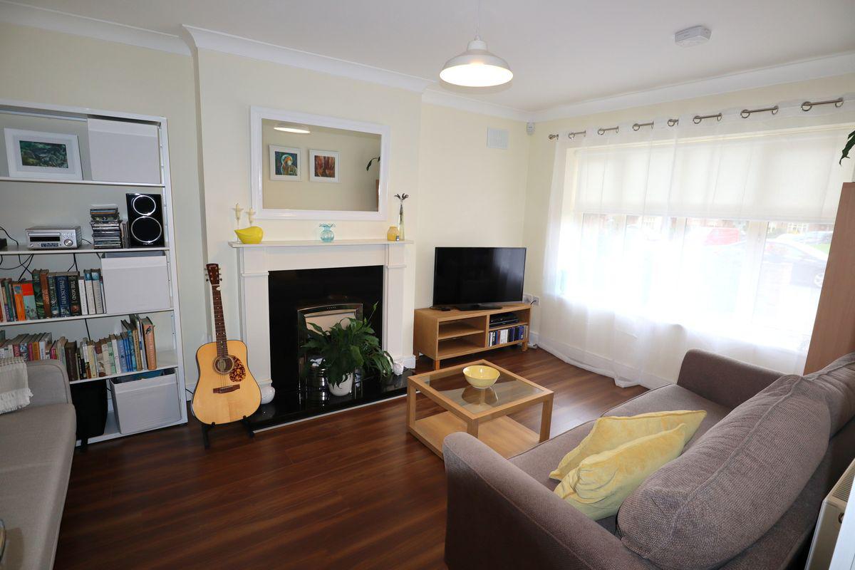 46 Knights Wood, Matthew's Lane, Drogheda, Co. Louth, historical listing image 3