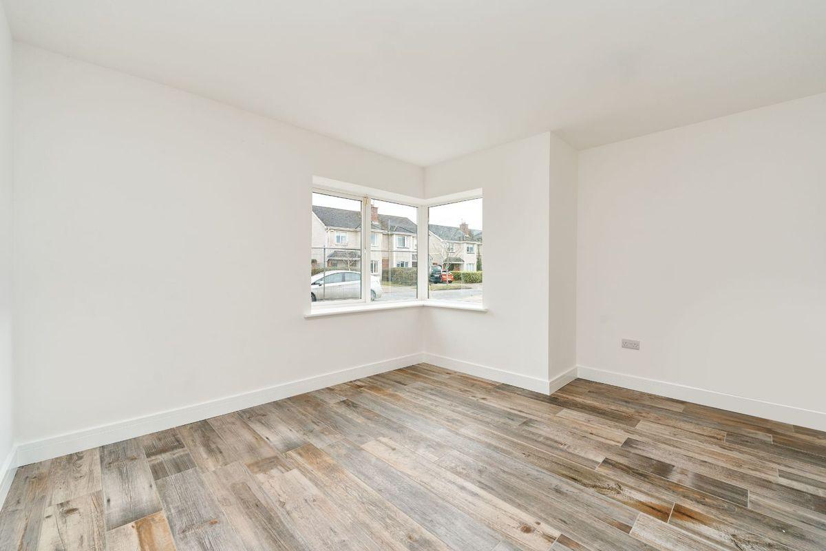 27 The Avenue, Rathdale, Enfield, Co. Meath, historical listing image 6