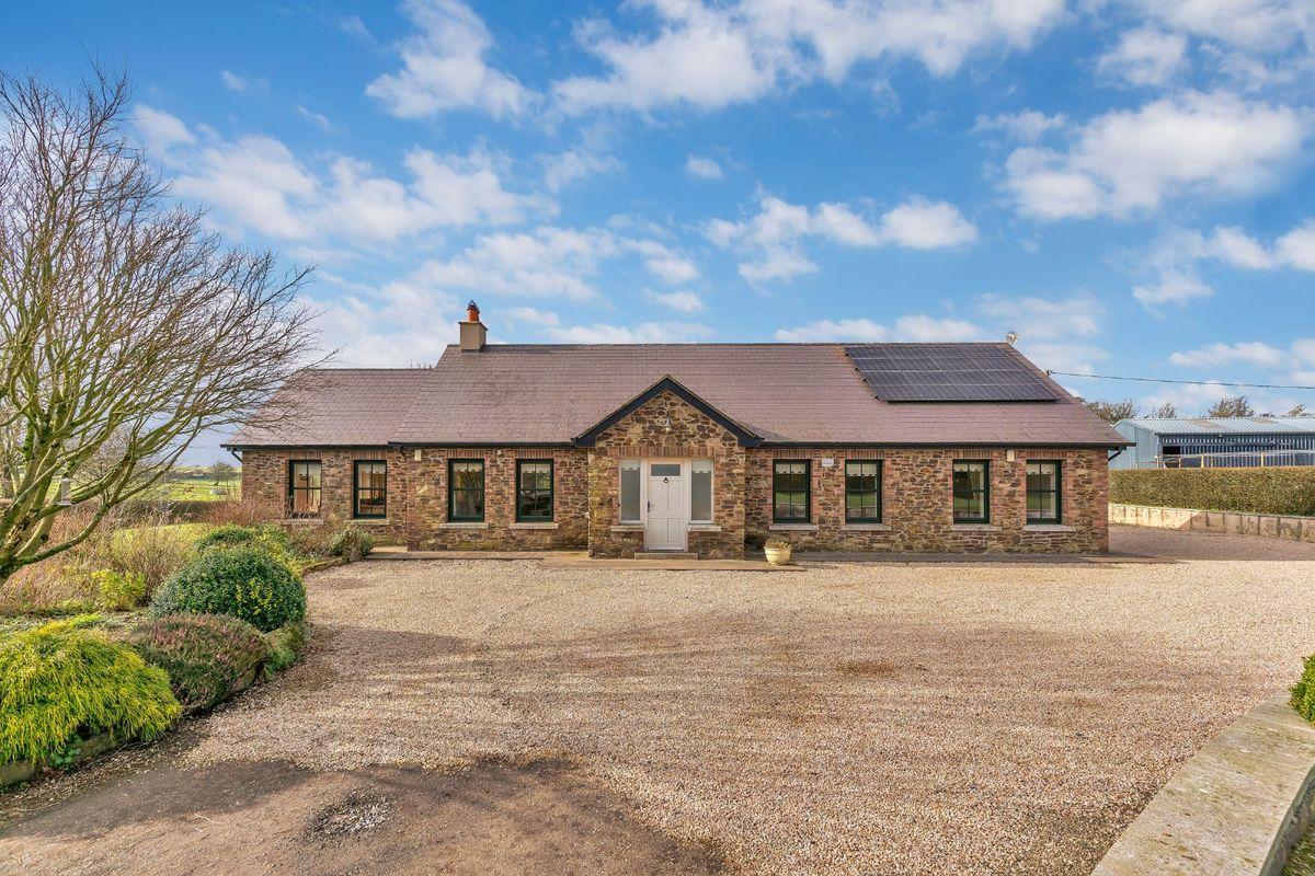 Sandyhills, Dunlavin, Dunlavin, Co. Wicklow, W91XR71, historical listing image 2