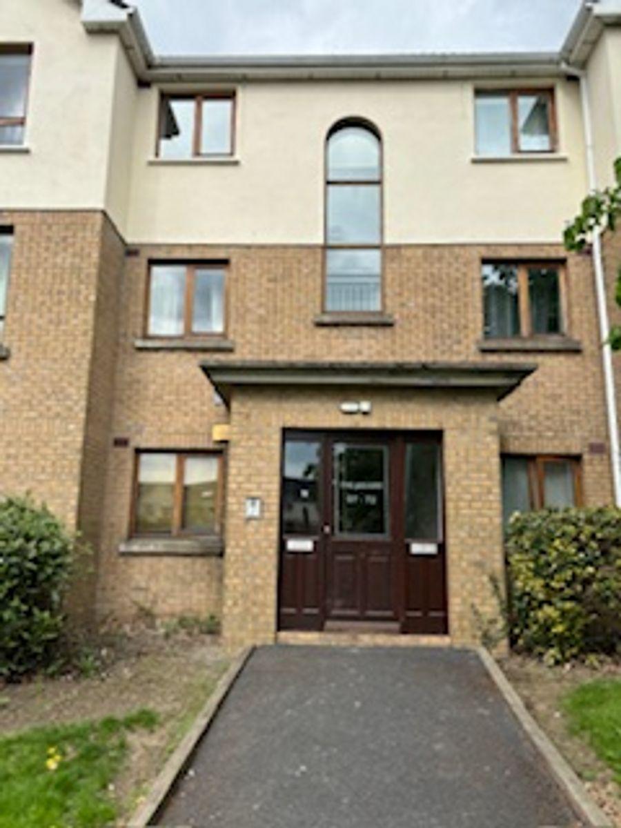 67 The Square, Larch Hill, Santry, Dublin 9, D17KP76, historical listing image 1