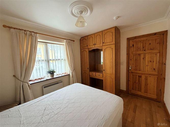 1 Chapel Street, Bandon, Cork, historical listing image 6