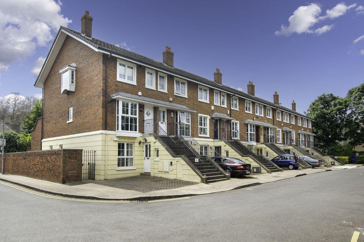 15 Grosvenor Lodge, Rathmines, Rathmines, Dublin 6, D06C0D8, historical listing image 1