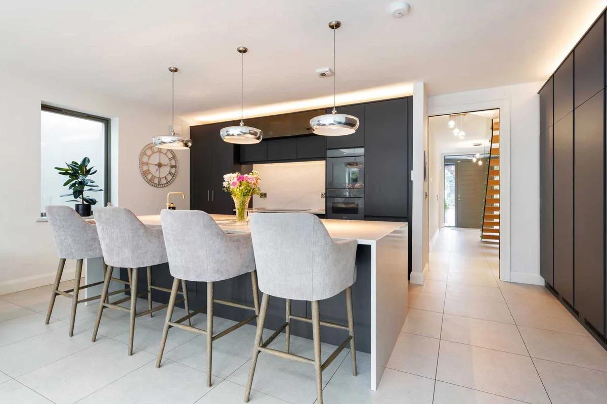 132 Dublin Road, Sutton, Dublin 13, D13CFX9, historical listing image 6