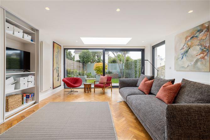 6 Village Gate, Dalkey, County Dublin, historical listing image 2