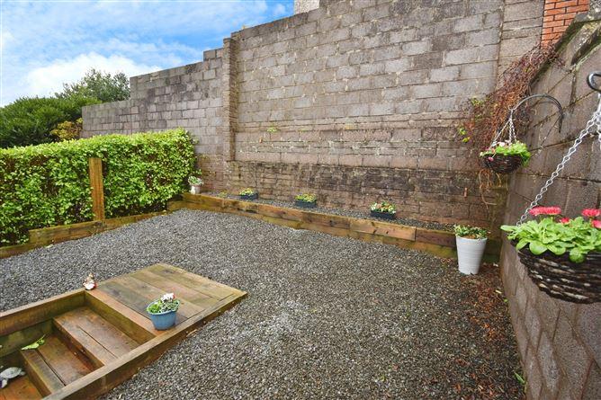 7, Fernwood Crescent, Co. Cork, historical listing image 1
