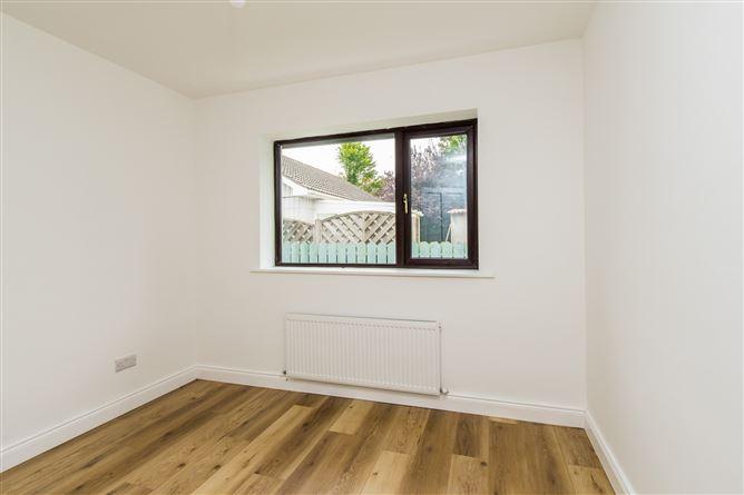 5 Brookvale Avenue, Roscommon Town, Co. Roscommon, historical listing image 6