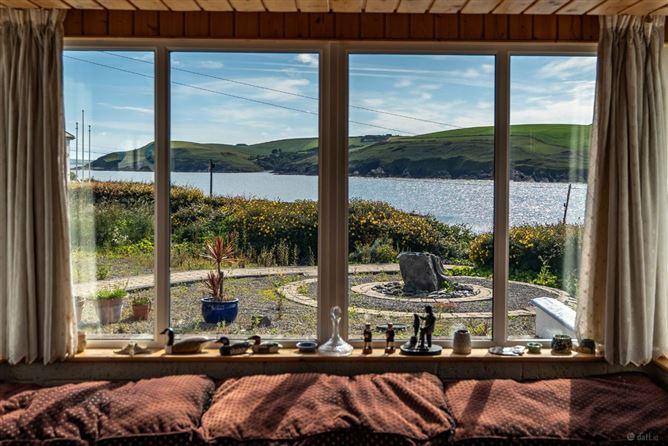 Cliffs Landing, Kinure, Co. Cork, historical listing image 3