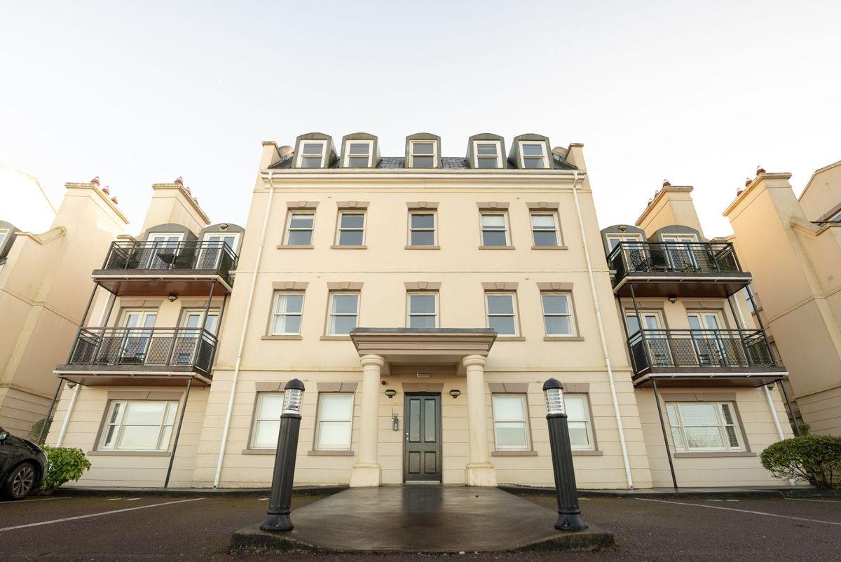 Apartment 9 , Estuary Court, Rochestown, Co. Cork, T12HR25, historical listing image 1