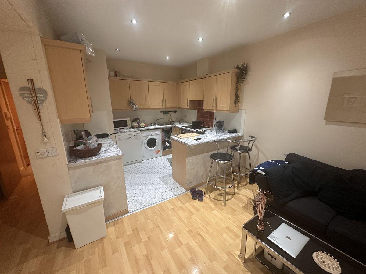 Apartment 200, Block F, Seven Oaks, Ballyfermot, Dublin 10, D10AT26, historical listing image 3