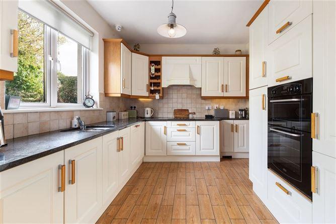 6 Blackwood Mews, Ongar, Clonsilla, Dublin 15, historical listing image 4