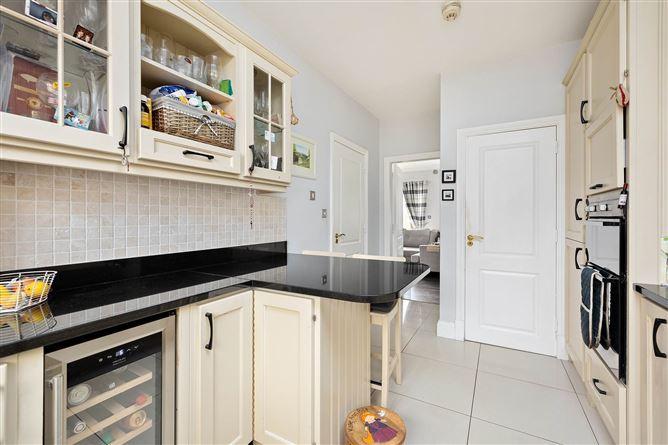 20 The Stableyard, Oldtown Demesne, Naas, County Kildare, historical listing image 5