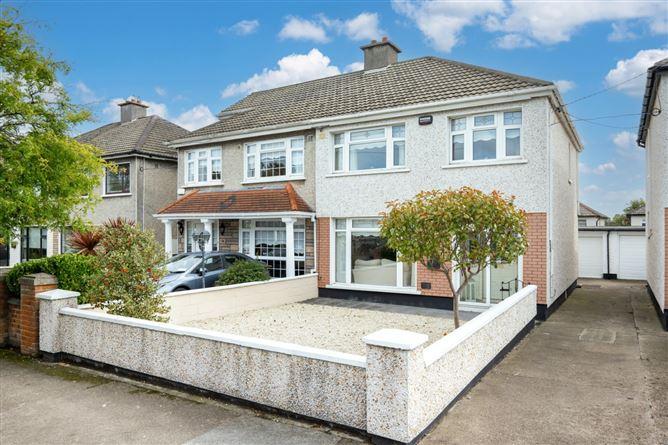 15, Riverside Crescent, Dublin 17, historical listing image 2