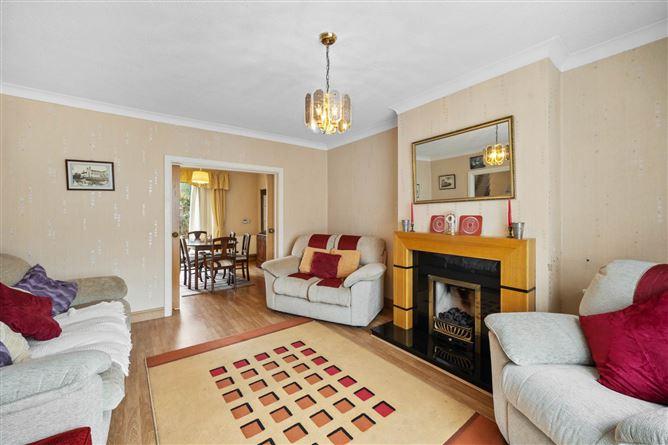 17, Brompton Green, Dublin 15, historical listing image 4