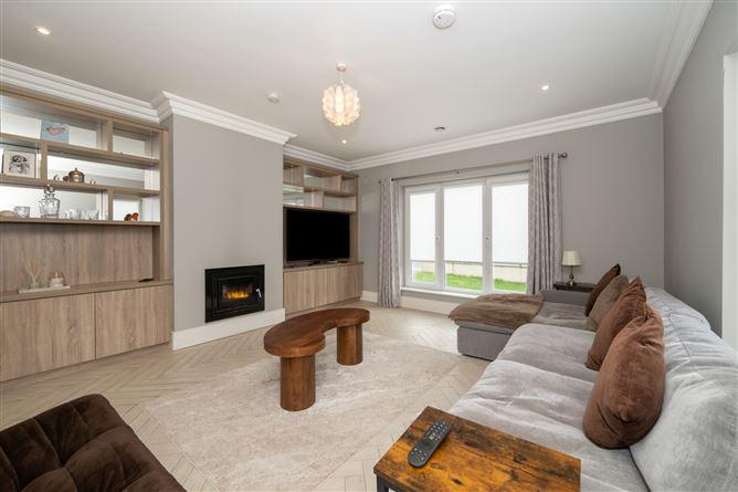 109 Clonlara, Kerry Pike, Co. Cork, historical listing image 5