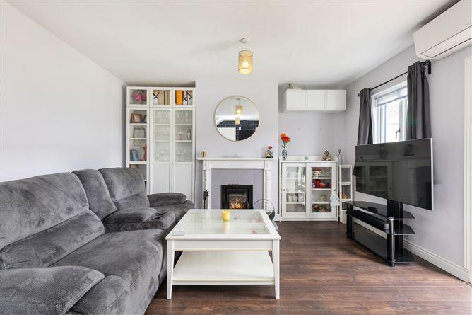 30 St Conleths Road, Walkinstown, Greenhills, Dublin 12, historical listing image 3