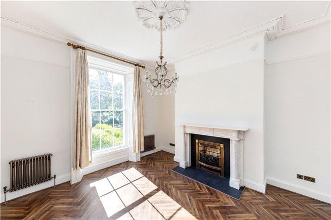 12 Herbert Place, South City Centre, Dublin 2, historical listing image 4
