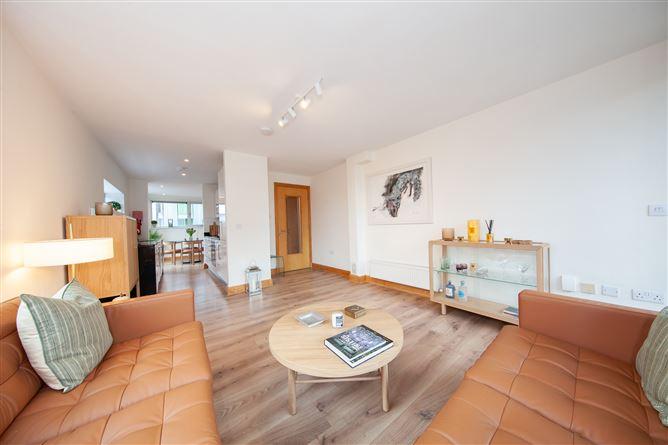 509 The Liffey Trust Centre, IFSC, Dublin 1, historical listing image 5