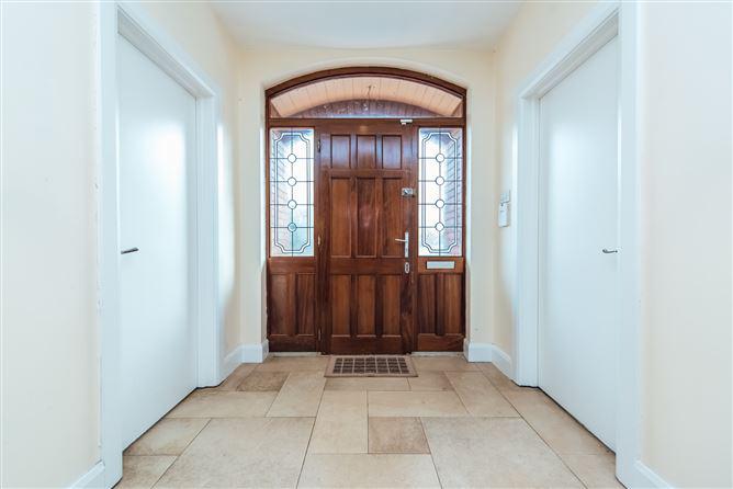 8 Oakglynn, Blessington Road, Naas, Co. Kildare, historical listing image 2