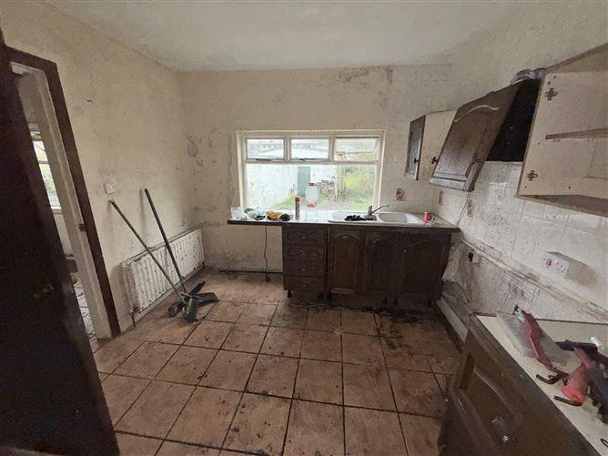 2, Mall Road, Co. Monaghan, historical listing image 5