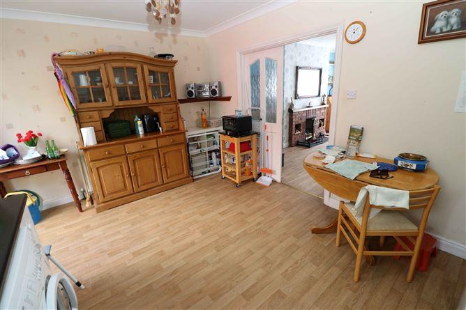 33a Bóthar Brugha, Drogheda, Louth, historical listing image 6