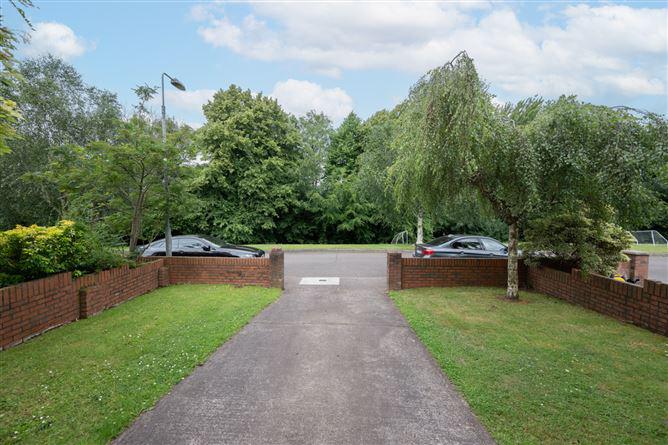 5 Marwood Close, Riverstown, Glanmire, Co. Cork, historical listing image 3