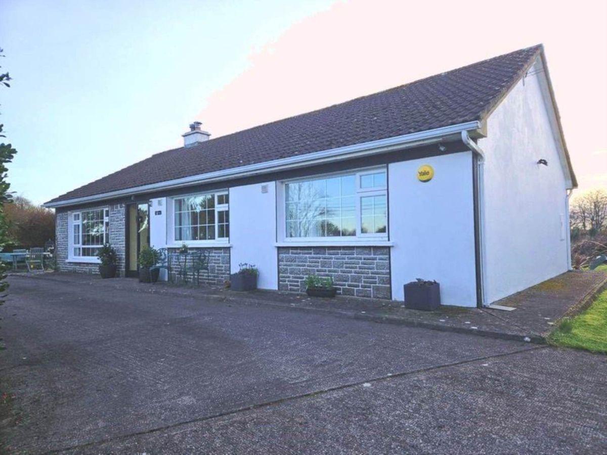 Turf Lodge, Moneen, Williamstown, Co. Galway, F45P303, historical listing image 3