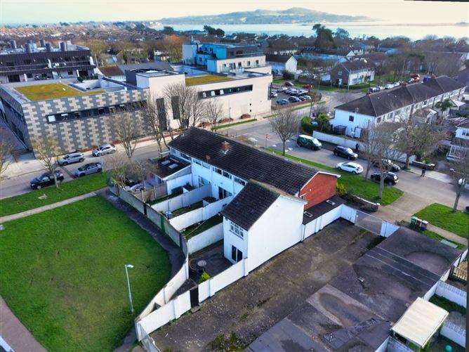 8, Bayside Crescent, Co. Dublin, historical listing image 2