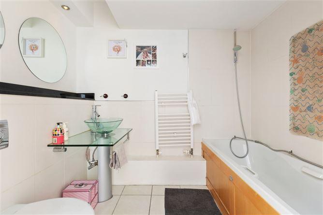27 Olcovar, Shankill, Dublin 18, historical listing image 6