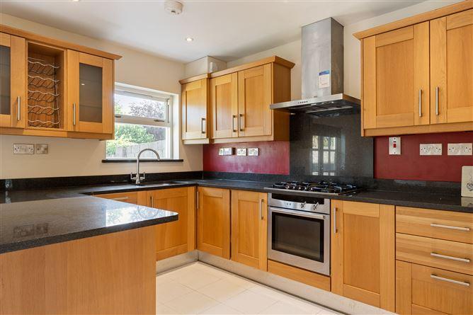 75 Roebuck Downs, Clonskeagh, Dublin 14, historical listing image 5