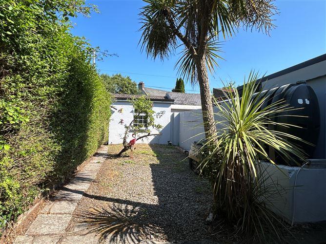 2 Courthouse Lane, Killaloe, Clare, historical listing image 2