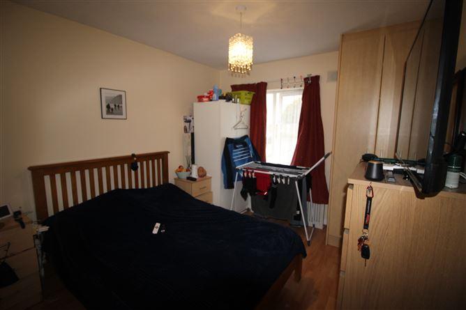 3 Poolboy Quay, Flowerhill, Navan, Meath, historical listing image 4