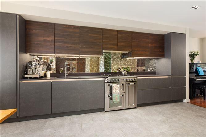 11, Ticknock Hill, Dublin 18, historical listing image 6