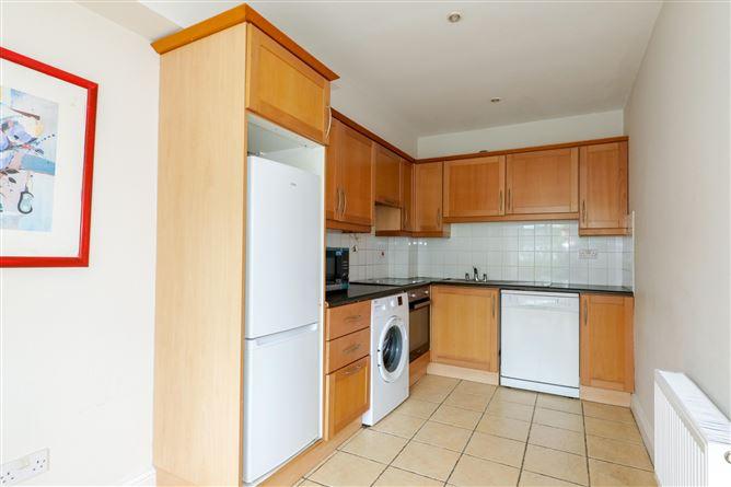 71 Duirling, Roscam, Galway, historical listing image 3