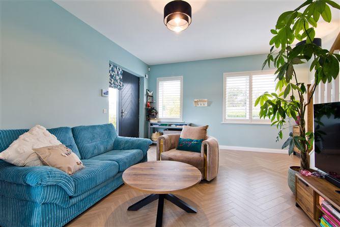 10 tully green, cherrywood, dublin 18, historical listing image 2