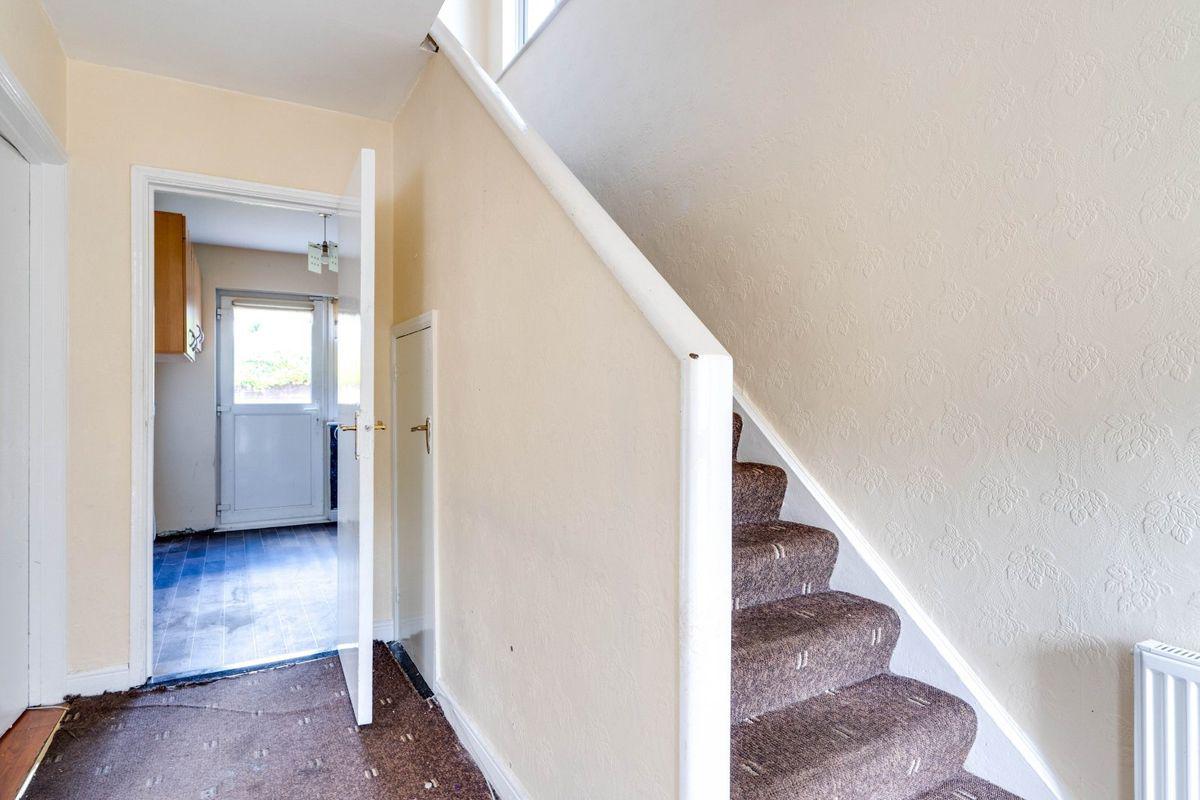 30 Elm Mount Road, Beaumont, Dublin 9, historical listing image 2