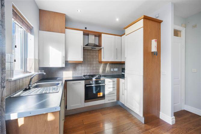 4, Latchford Row, Dublin 15, historical listing image 6