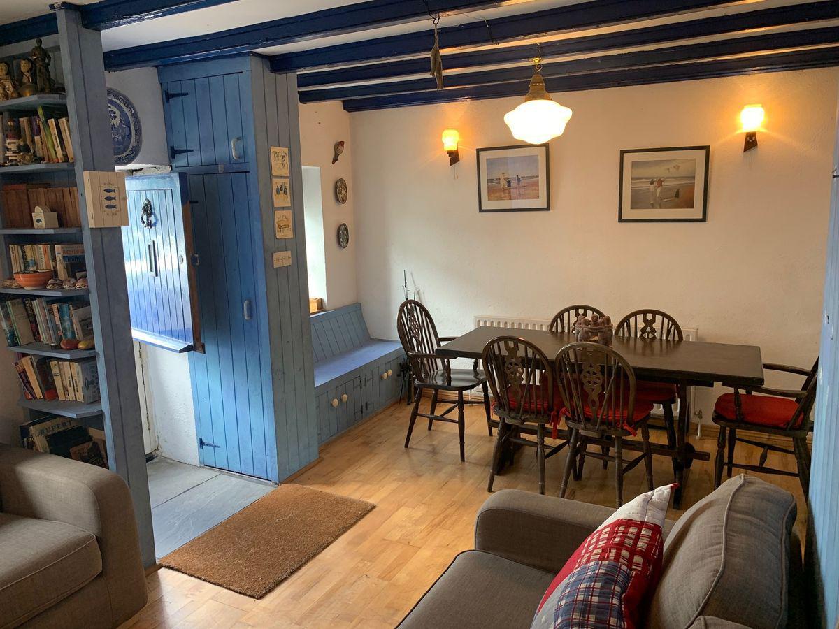 2 Pier Road, Schull, Co. Cork, historical listing image 5