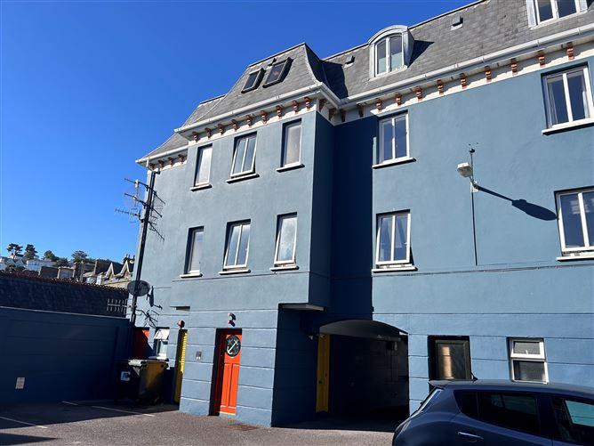 7 Riverside Wharf, West Beach, Cobh, Co. Cork, P24V210, historical listing image 4