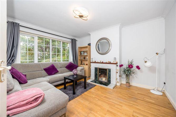7 Inbhir Ide, Malahide, County Dublin, historical listing image 4