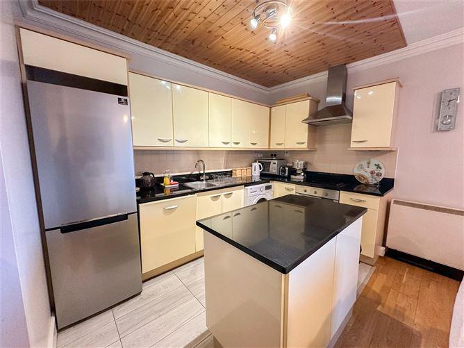 59 Baily Point, Upper Salthill, Galway., historical listing image 5