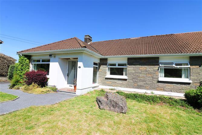 22 Castle Park, Carrick-on-Suir, Tipperary, historical listing image 4