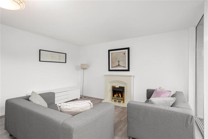 Apartment 17 Griffith Hall, Block B, Glandore Road, Drumcondra, Dublin 9, historical listing image 3